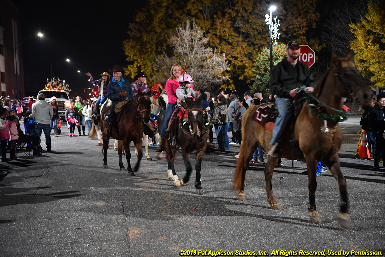 Hickory Xmas Part2a 112219
